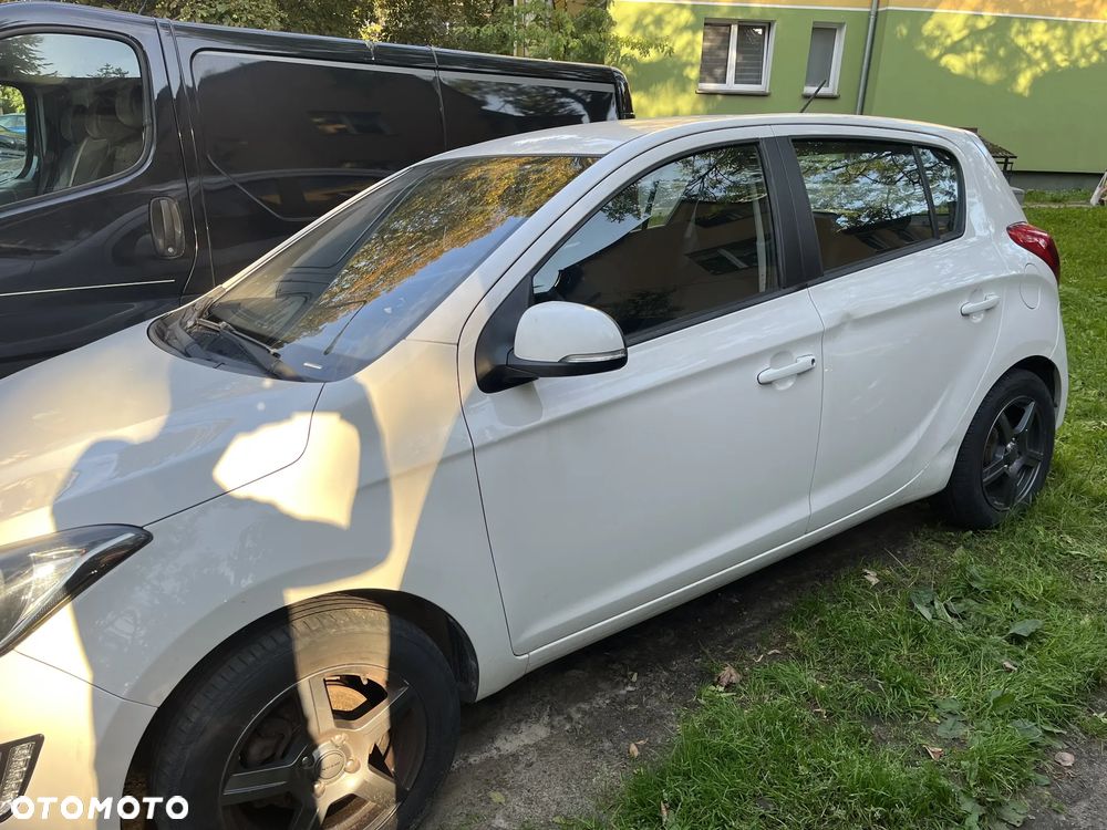 Hyundai i20 1.1 CRDi Style - 3