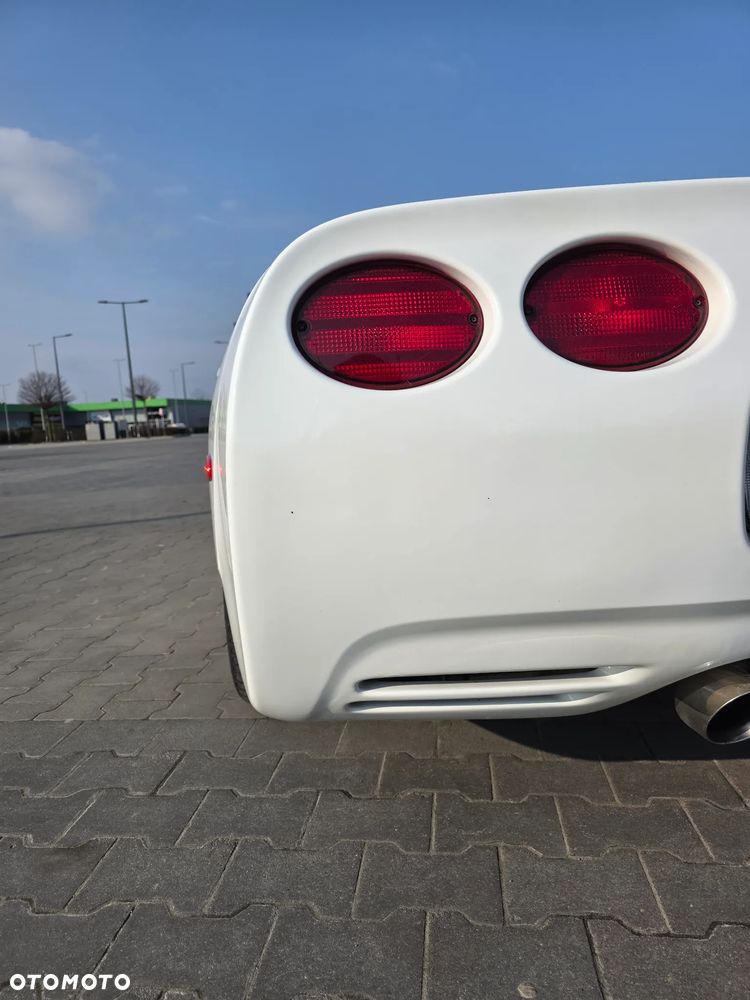 Chevrolet Corvette 5.7 - 4
