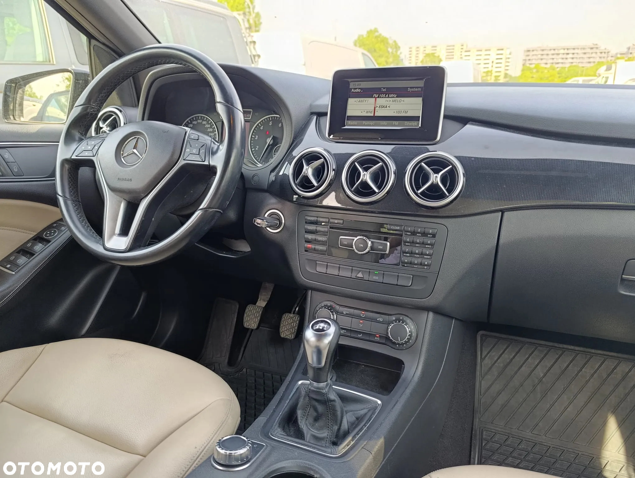 Mercedes-Benz Klasa B 180 - 16