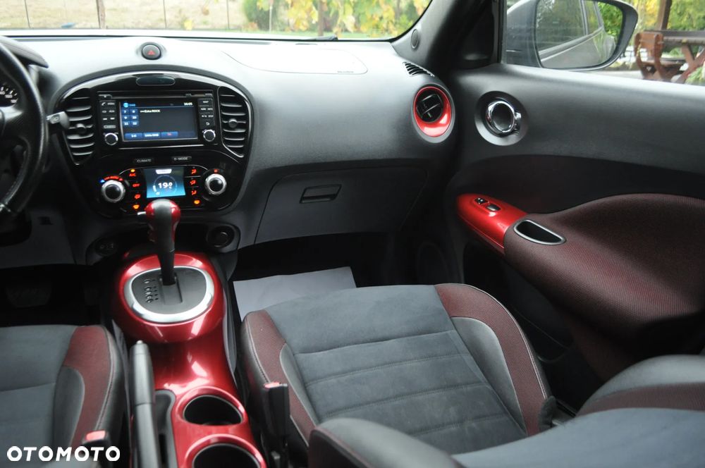 Nissan Juke 1.6 Xtronic Tekna - 25