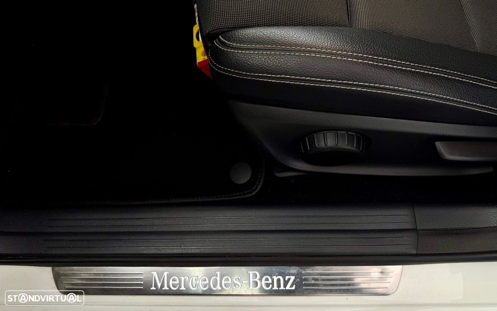 Mercedes-Benz A 180 d AMG Line - 18