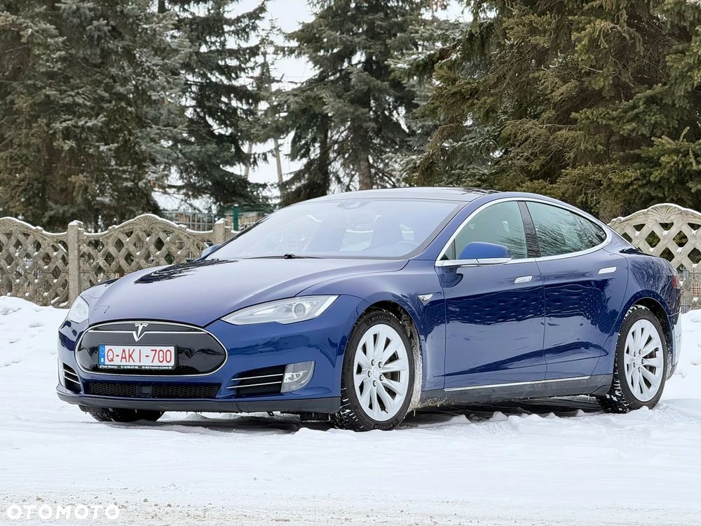 Tesla Model S Long Range Plus - 7