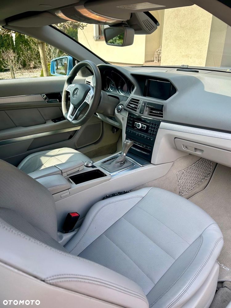 Mercedes-Benz Klasa E 350 CDI BlueEff - 12