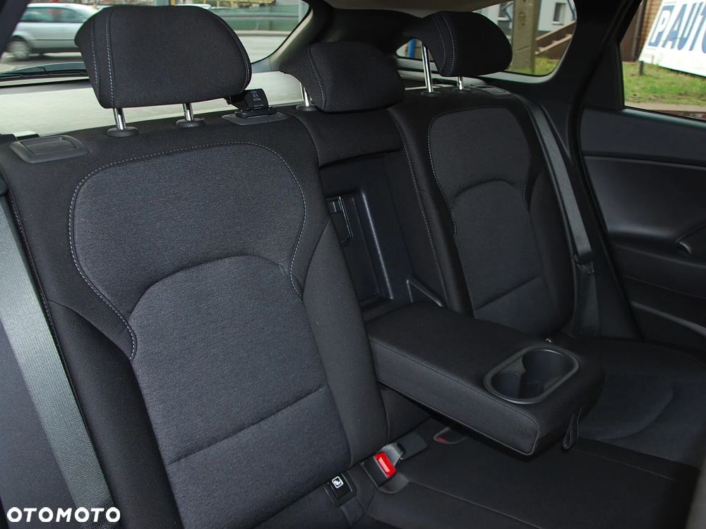 Hyundai i30 1.0 T-GDI Smart DCT - 12