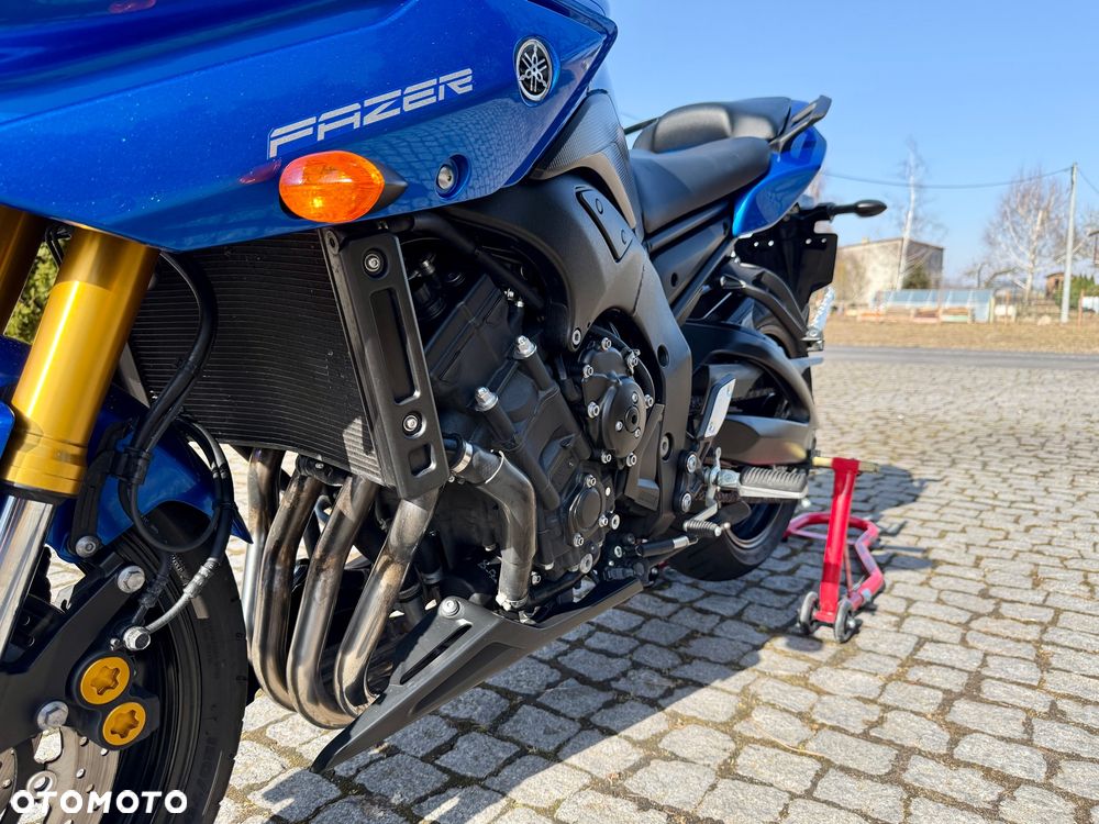 Yamaha FZ8 - 10