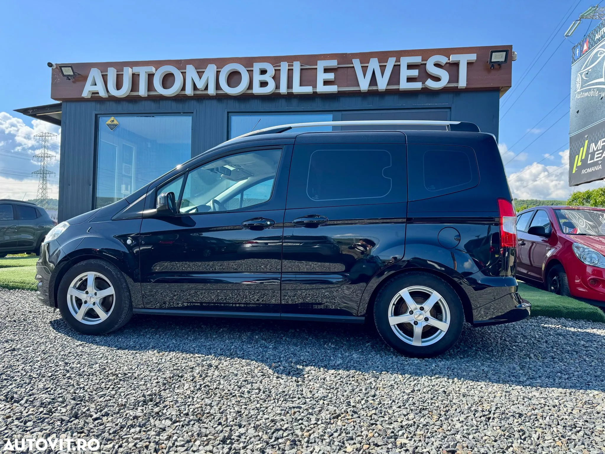 Ford Tourneo Courier 1.6 TDCi S&S Trend - 14