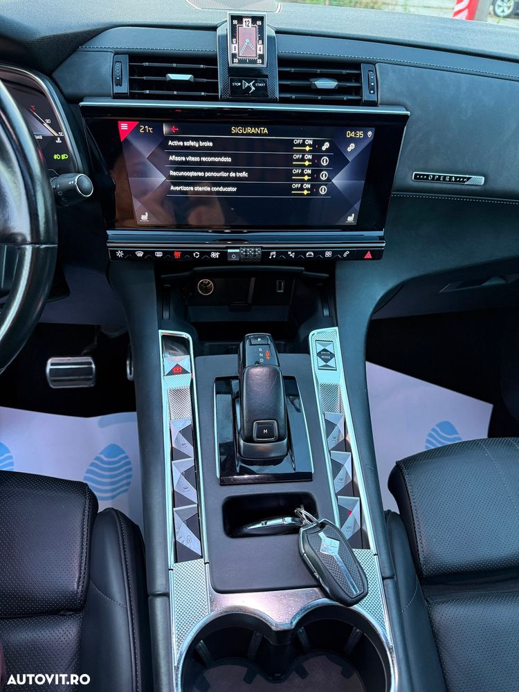 DS Automobiles DS 7 Crossback - 17