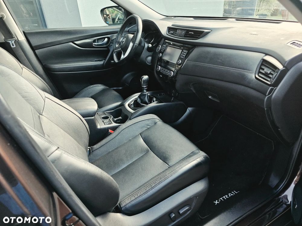 Nissan X-Trail - 10