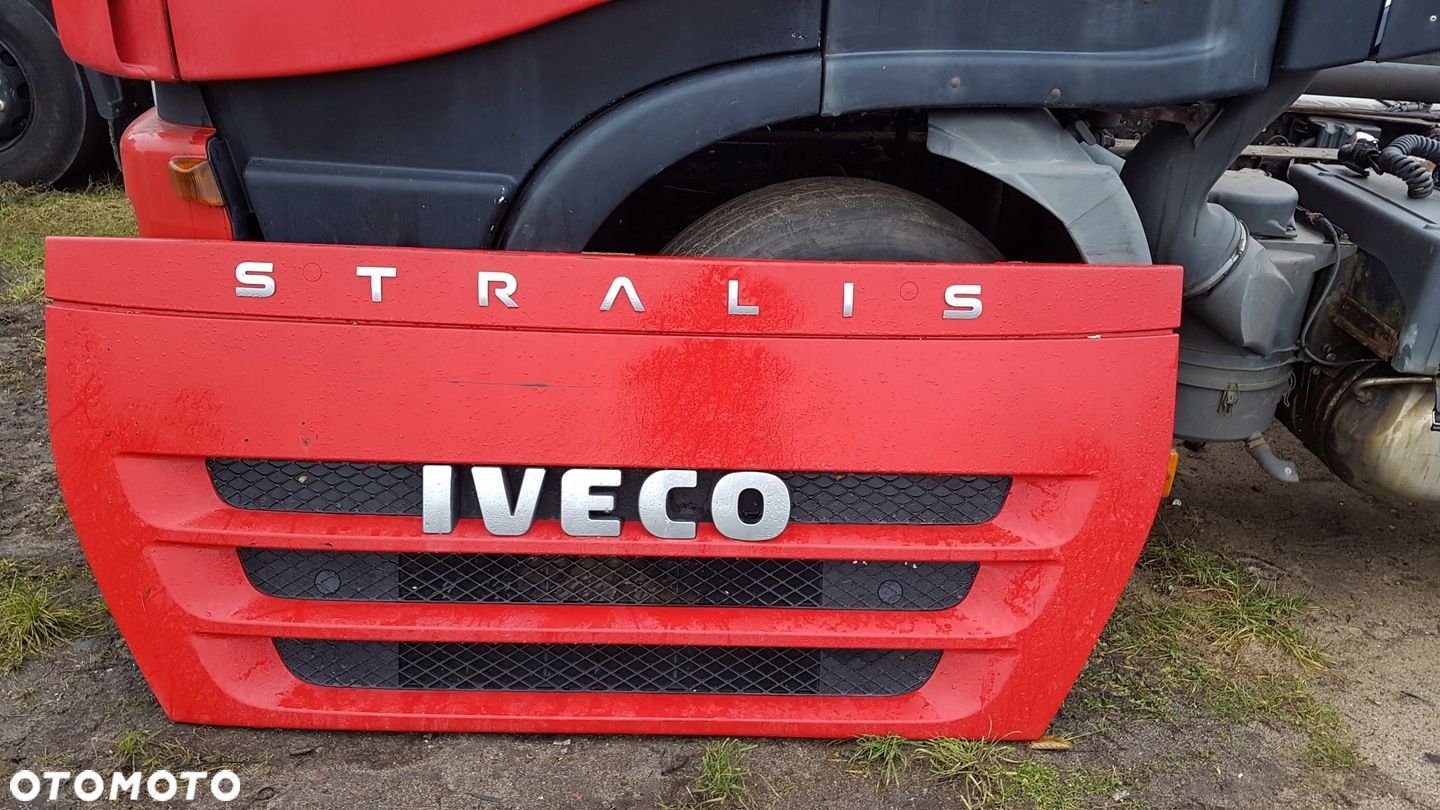 MASKA ATRAPA GRILL KOMPLETNA IVECO STRALIS EURO 5 - 1