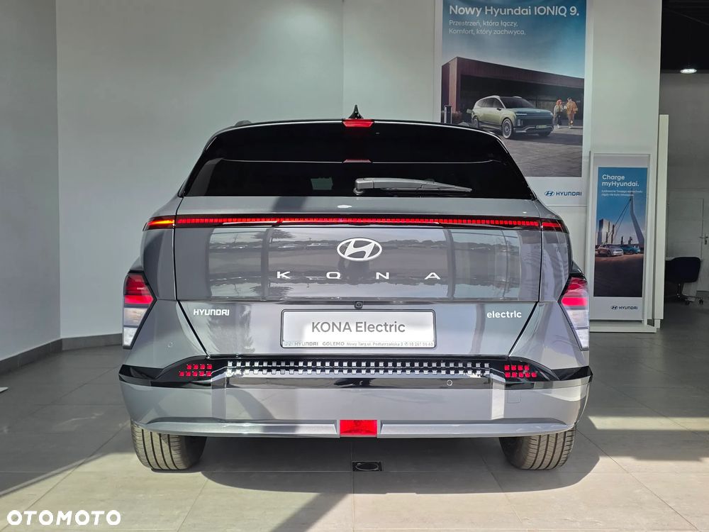 Hyundai Kona 64kWh Executive - 5