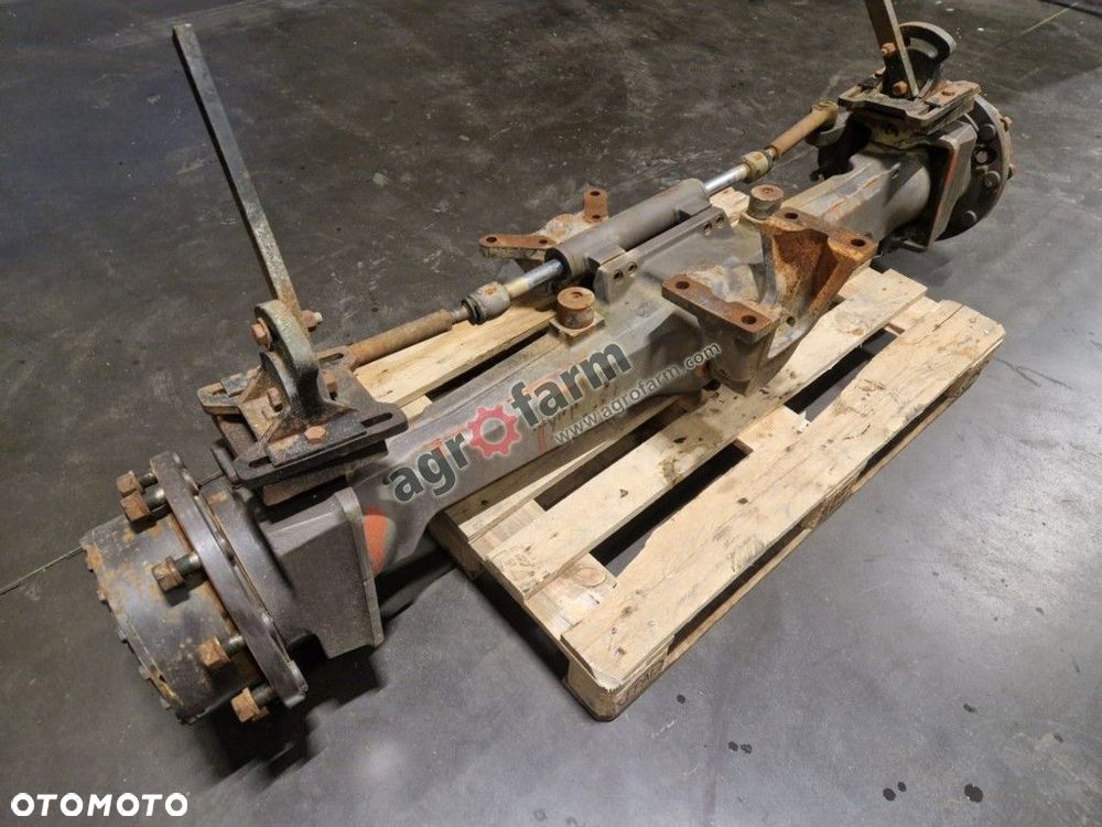 Przedni most Massey Ferguson 6180, 6270, 6280 - 2