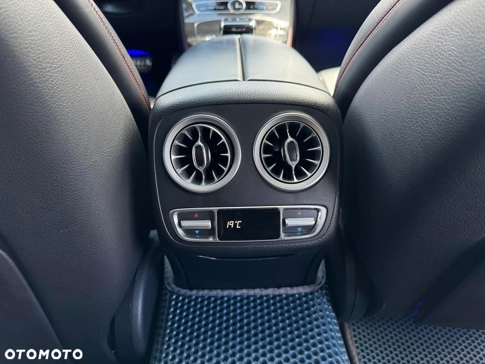 Mercedes-Benz CLS - 18