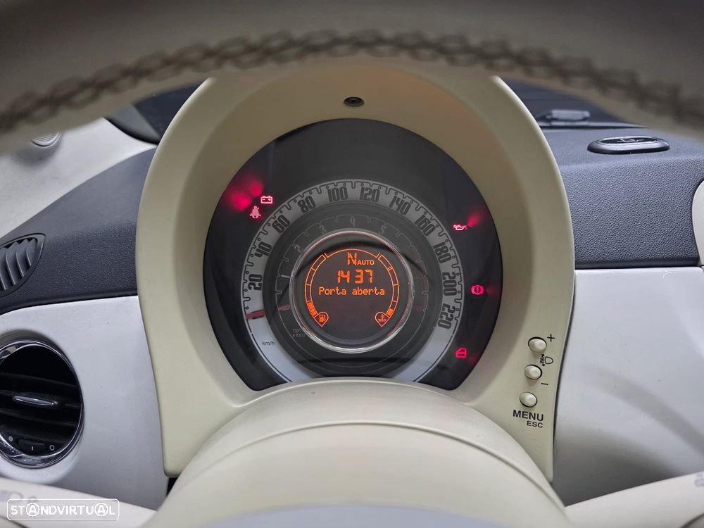 Fiat 500 0.9 8V TwinAir Dualogic - 14