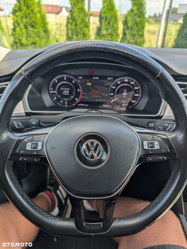 Volkswagen Passat 2.0 TDI BMT 4Mot Highline DSG - 24