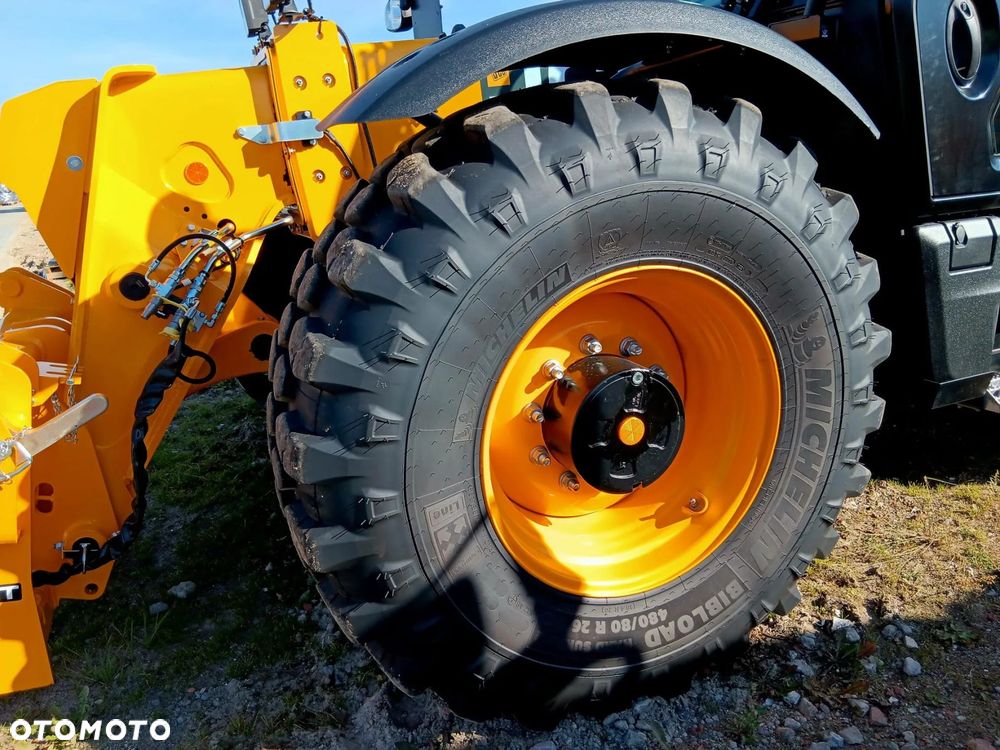 JCB 560-80Agri Xtra - 9