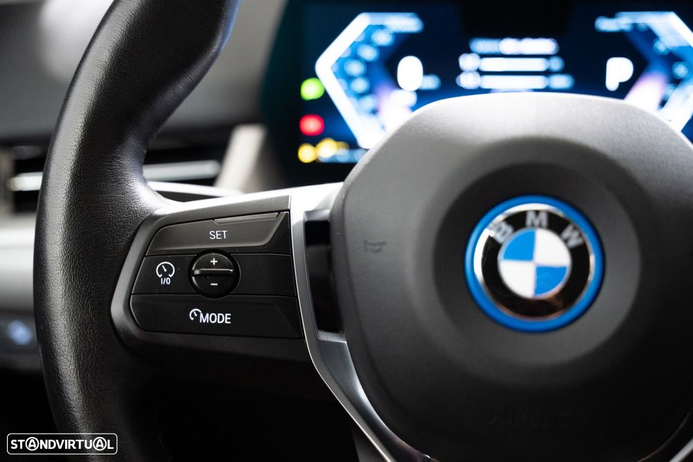 BMW X1 25 e xDrive Corporate Edition - 21