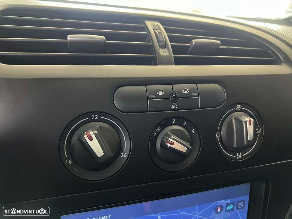 SEAT Leon 1.6 TDI DPF Ecomotive Sport - 20