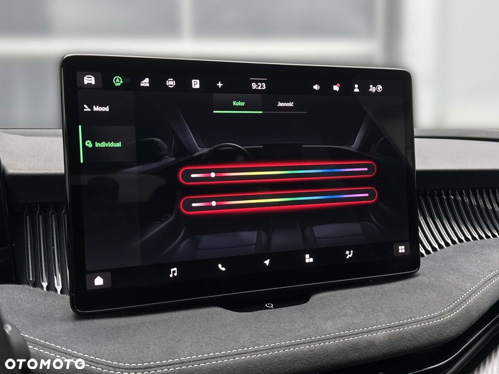 Skoda Superb 2.0 TSI 4x4 Sportline DSG - 27