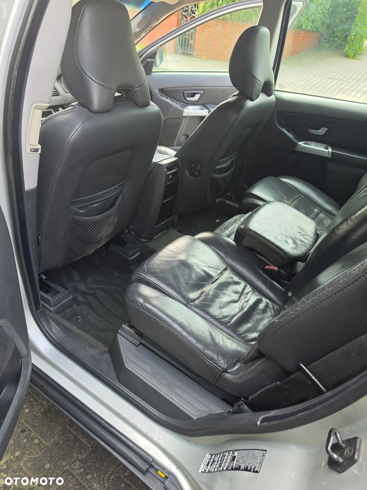 Volvo XC 90 2.4 D5 Kinetic - 25