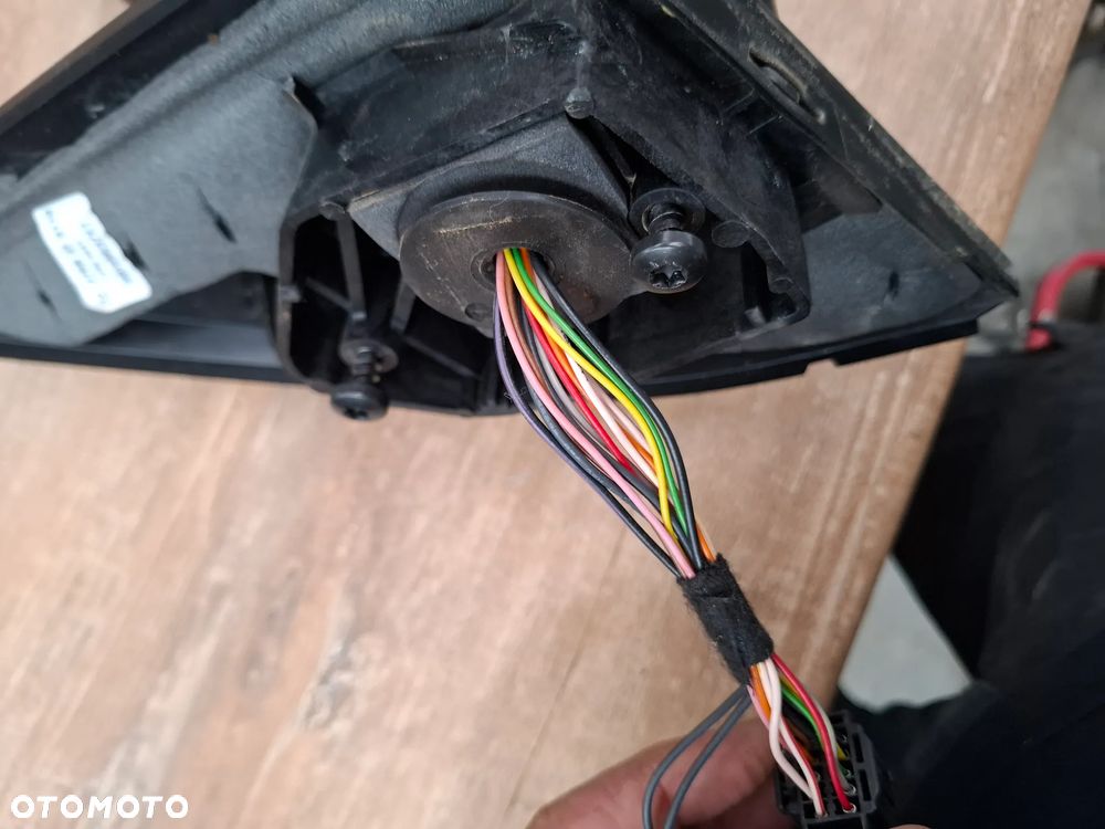 PEUGEOT 308 T9 LUSTERKI PRAWE 11+2 pin 13pin - 4