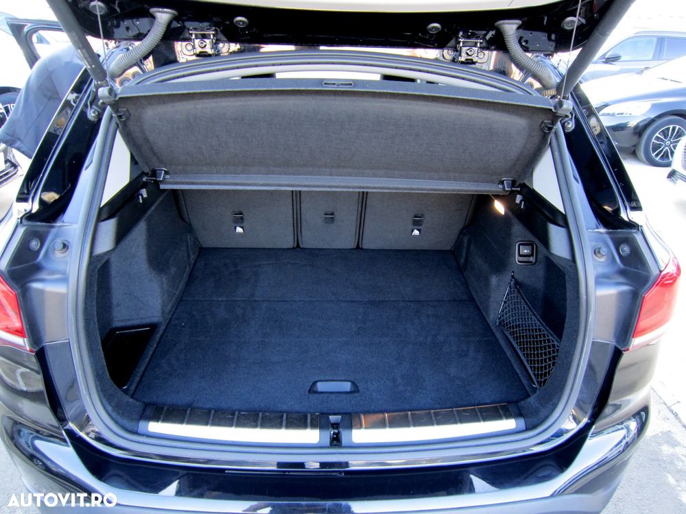 BMW X1 sDrive18d Aut. xLine - 31