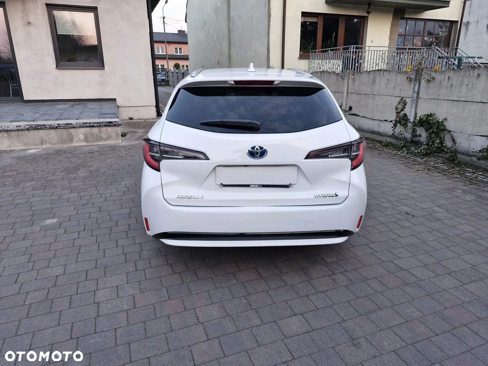 Toyota Corolla 1.8 Hybrid Comfort - 4