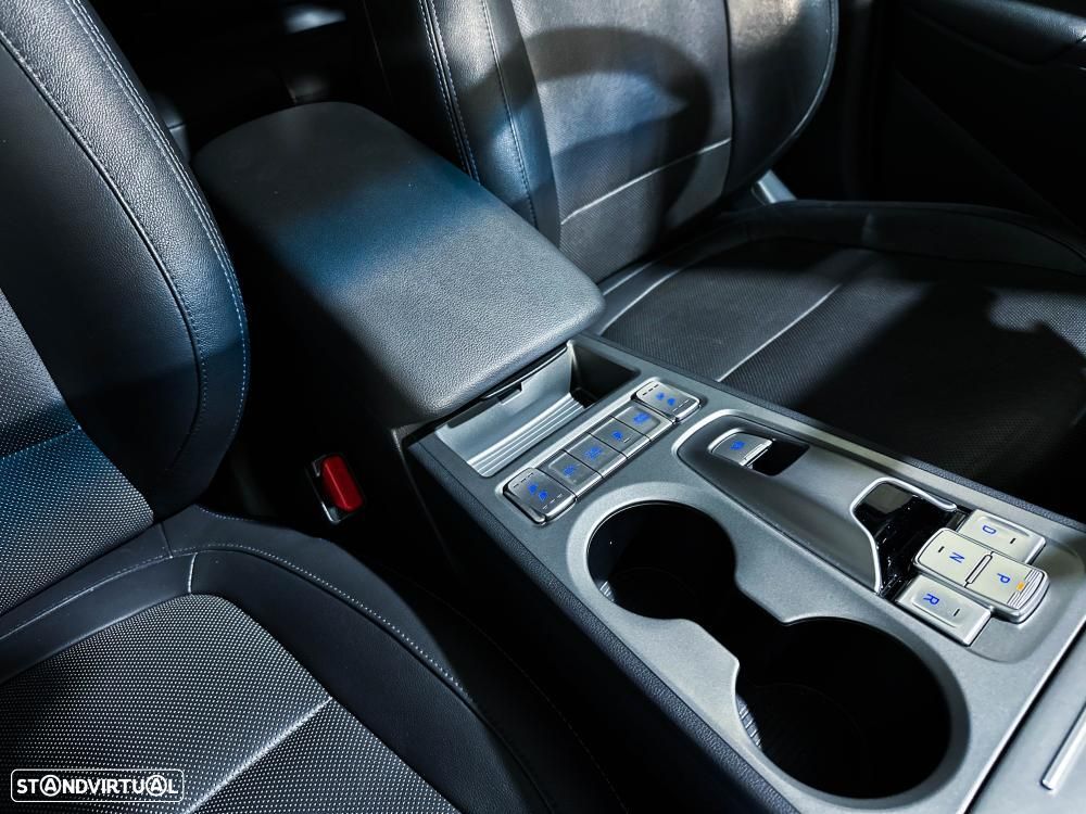 Hyundai Kauai 64 kWh Premium — fotografia 36