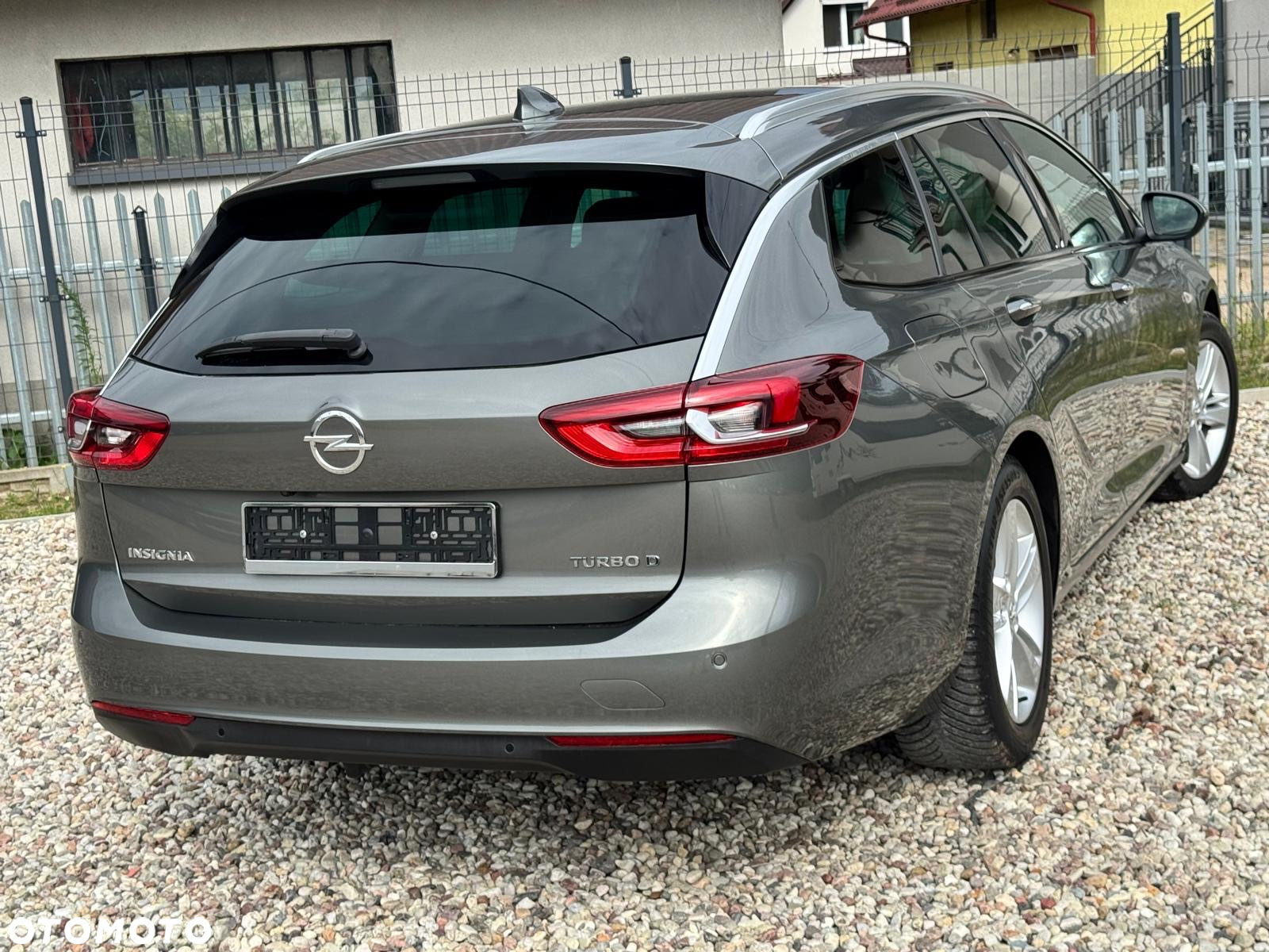 Opel Insignia 2.0 CDTI automatik Business Innovation - 18