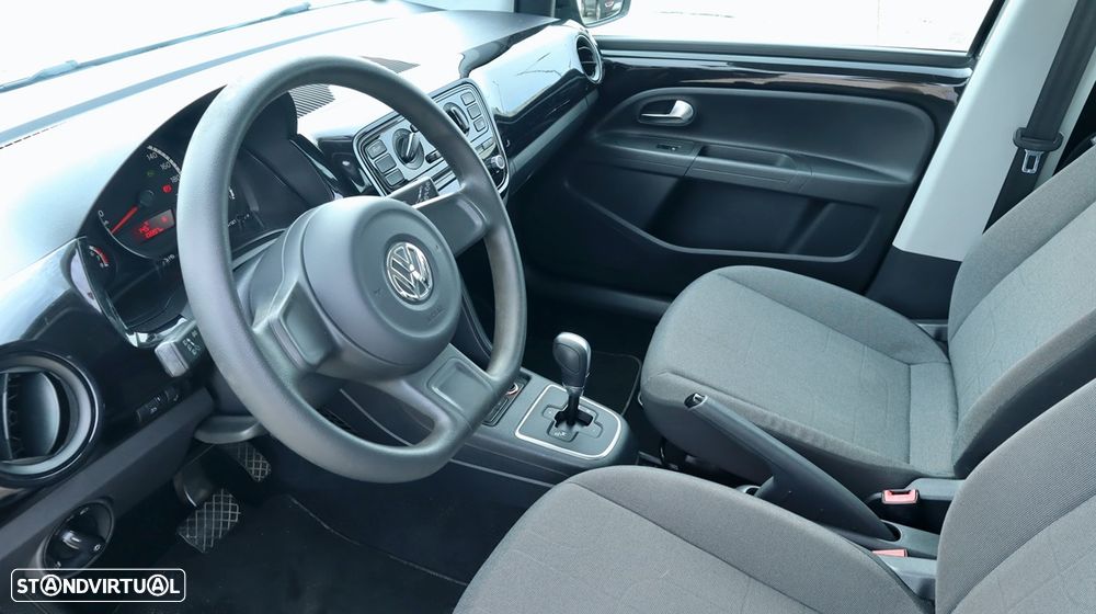 VW Up! 1.0 BMT Move Auto - 17