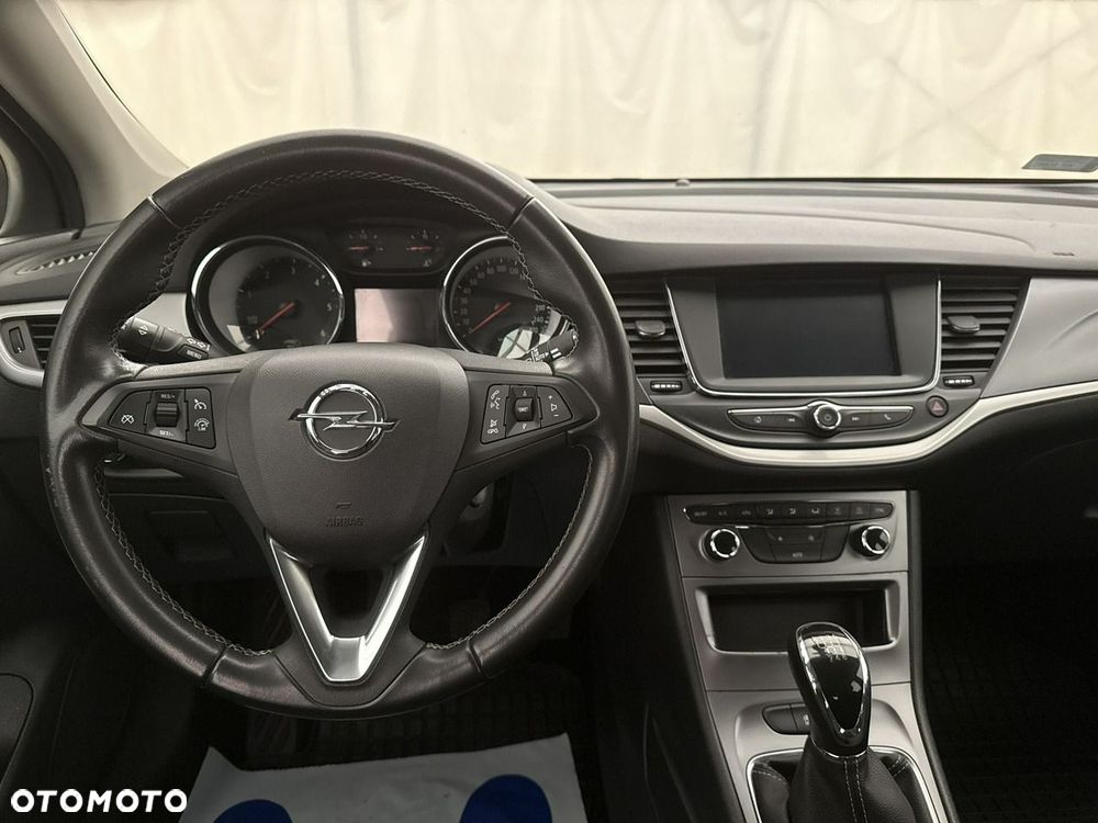 Opel Astra - 15