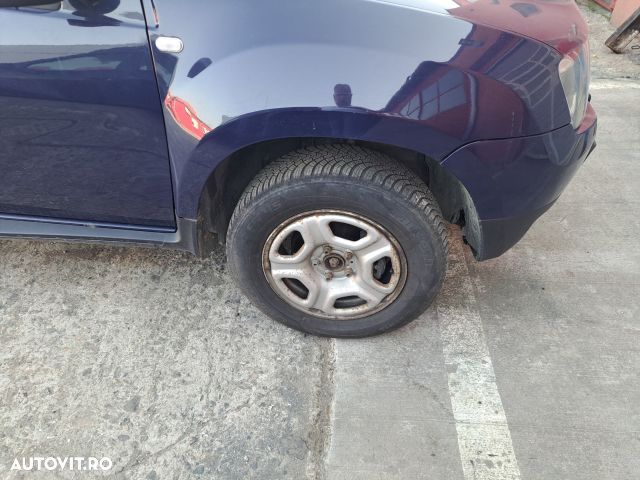 Dacia Duster 1.5 dCi 4x4 Laureate - 2