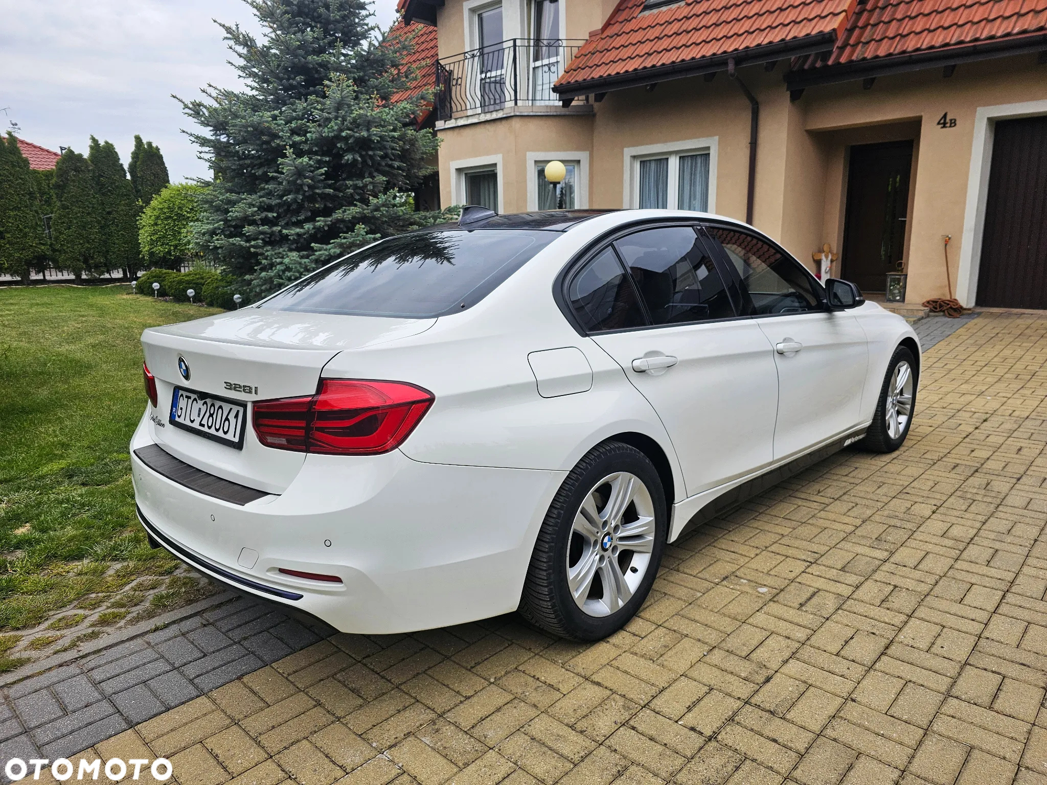 BMW Seria 3 328i - 5