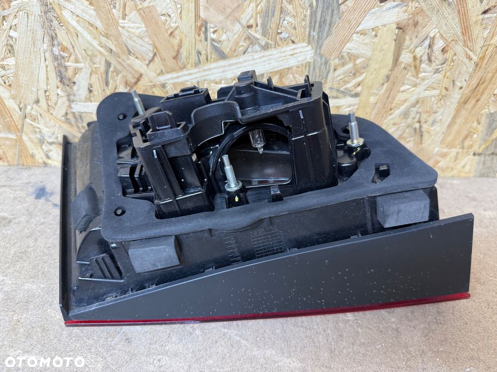 LAMPA TYŁ PRAWA LED AUDI A3 8V4 8V4945094A - 3