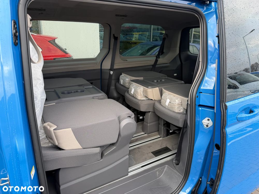 Volkswagen Multivan 2.0 TDI L2 Family DSG - 11