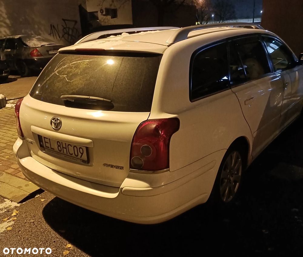 Toyota Avensis 1.8 VVT-i Sol - 8