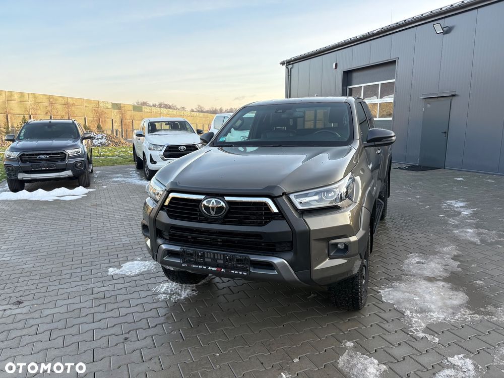 Toyota Hilux 4x4 Extra Cab Autm Invincible - 3