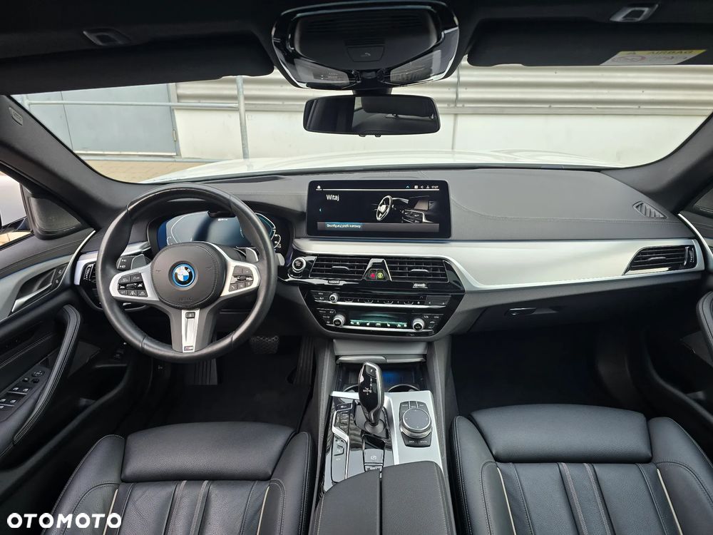 BMW Seria 5 530e Luxury Line sport - 18