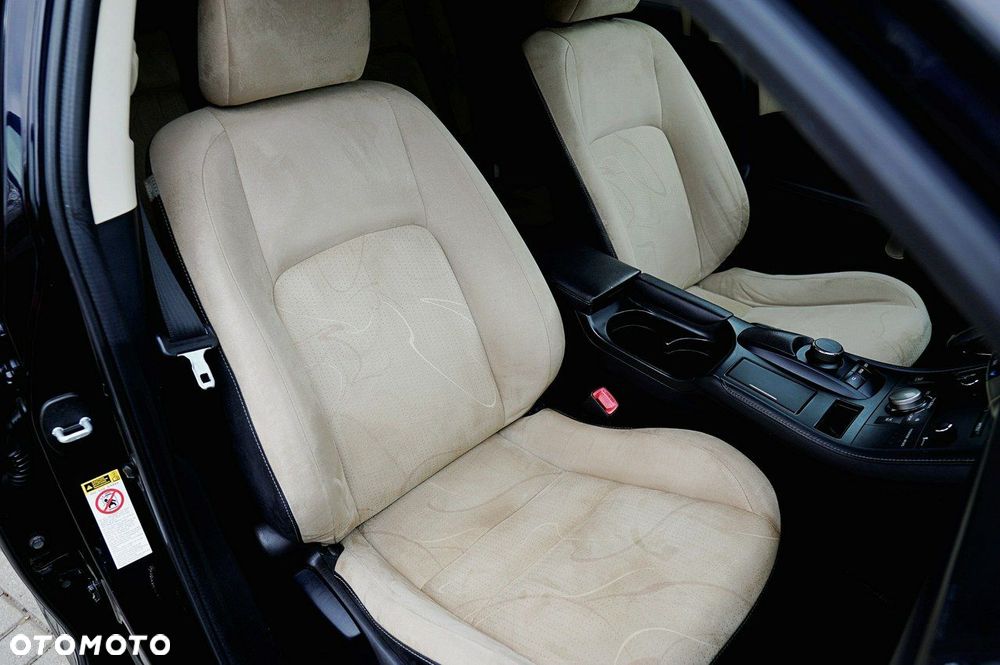 Lexus CT 200h Comfort EU6 - 17