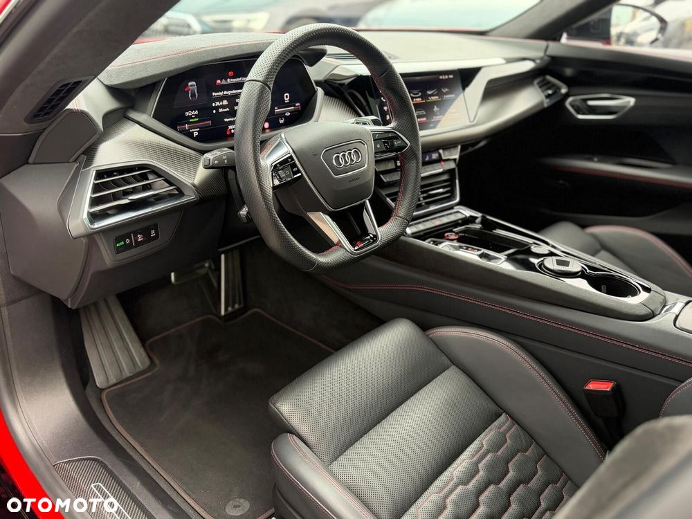 Audi RS e-tron GT - 15