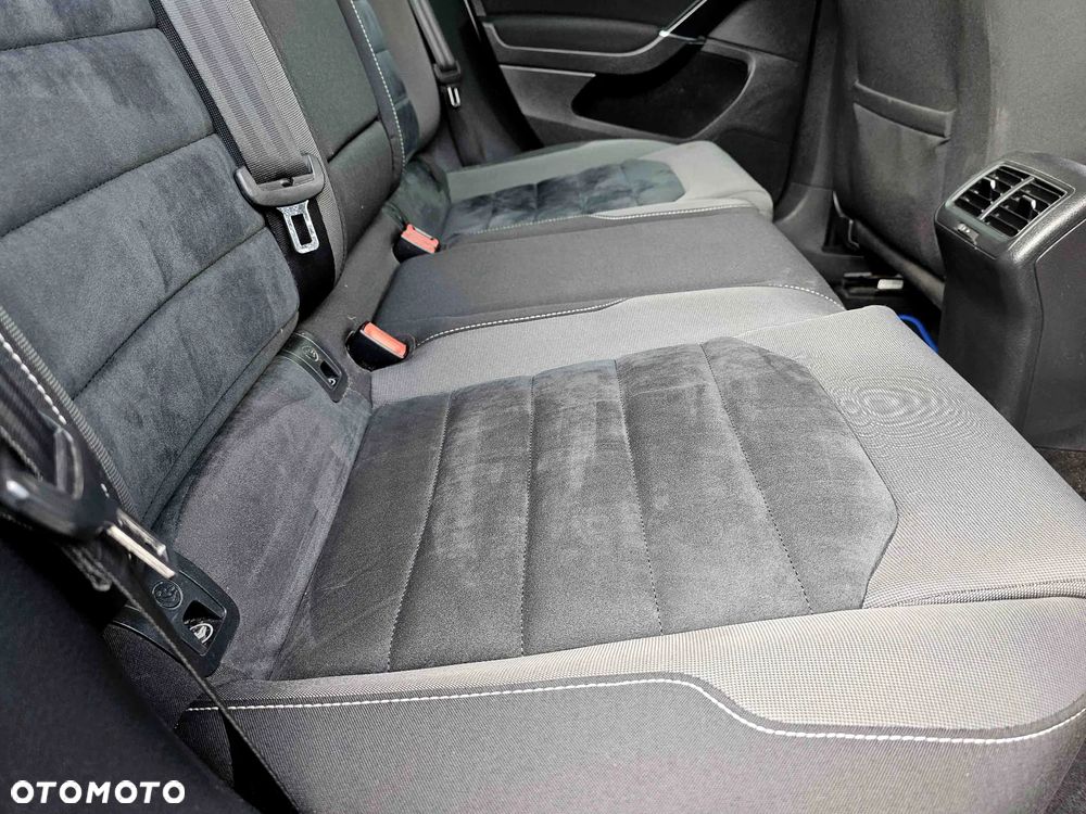 Volkswagen Golf 1.4 TSI BMT ACT Highline DSG - 21