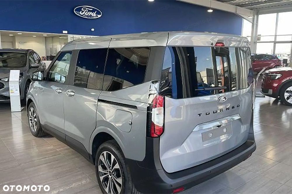 Ford Tourneo Courier - 9