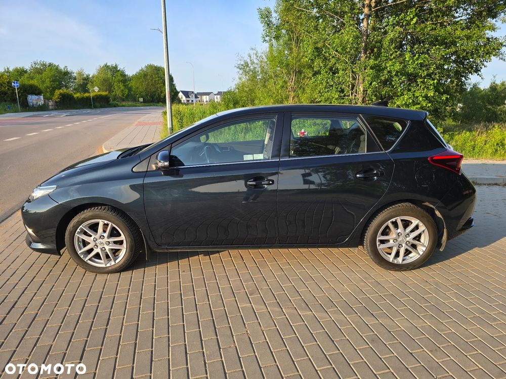 Toyota Auris 1.6 Premium - 20