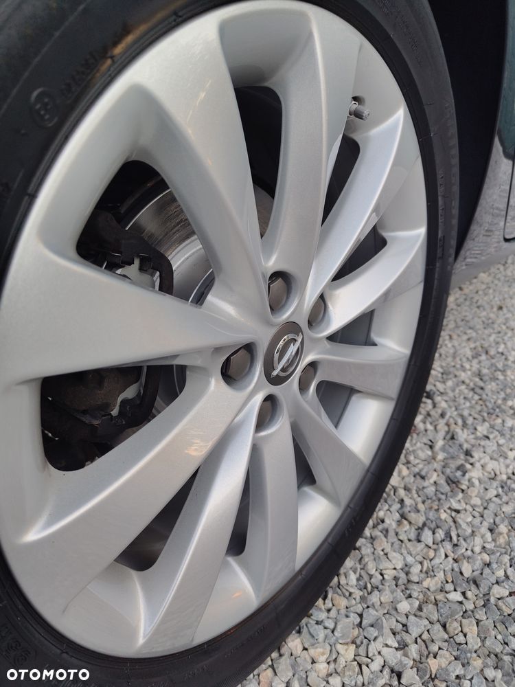 Opel Astra 1.4 Turbo Exklusiv - 20