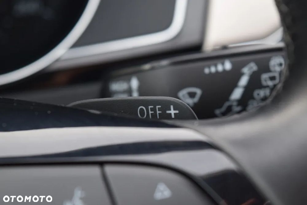 Volkswagen Passat 2.0 TDI BMT Highline DSG - 20