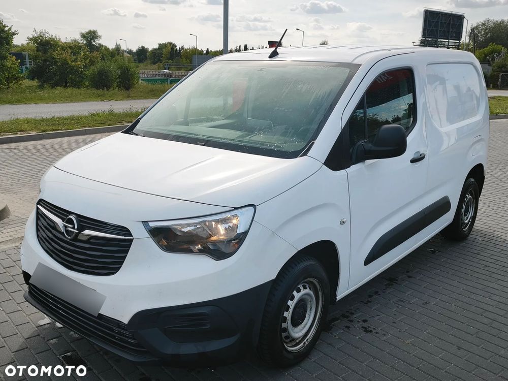 Opel COMBO - 13