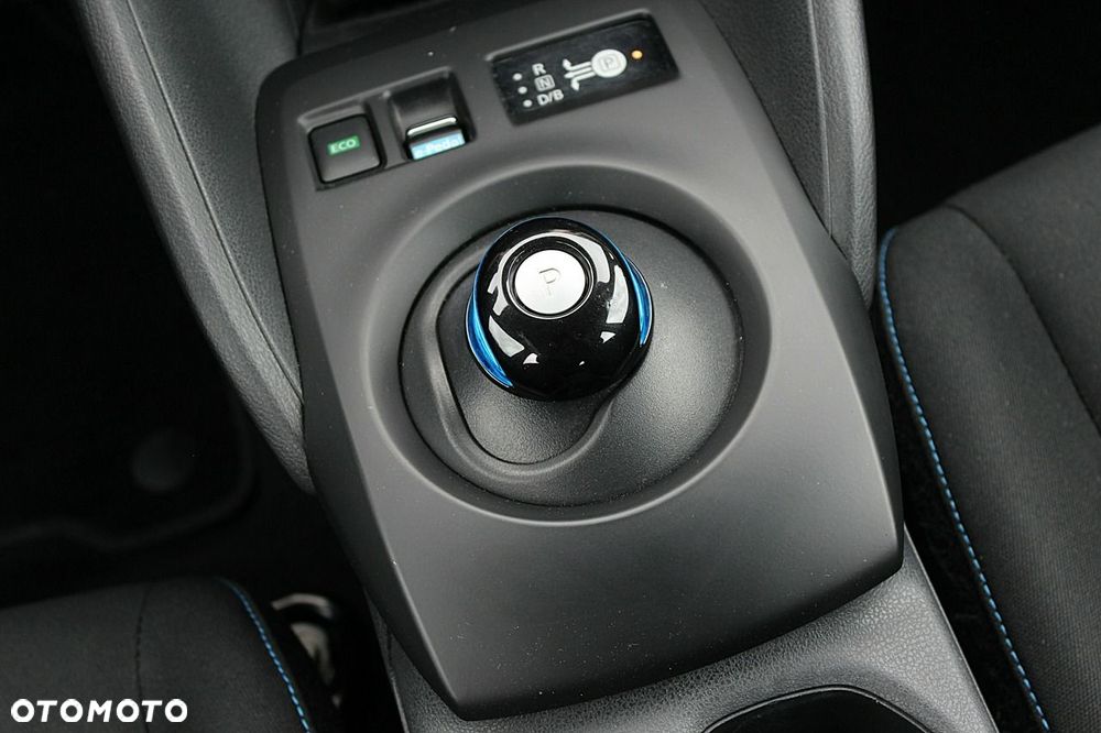 Nissan Leaf 40kWh Acenta - 19