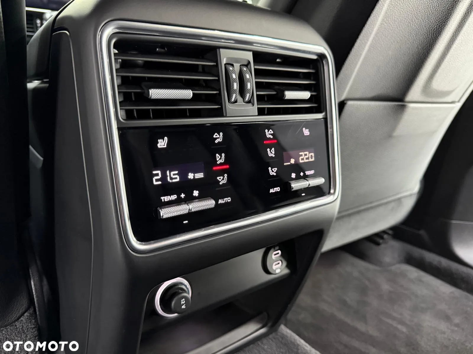 Porsche Cayenne E-Hybrid Platinum Edition - 32