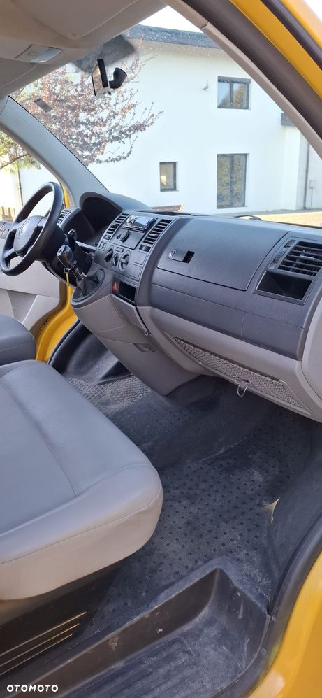 Volkswagen Transporter - 14