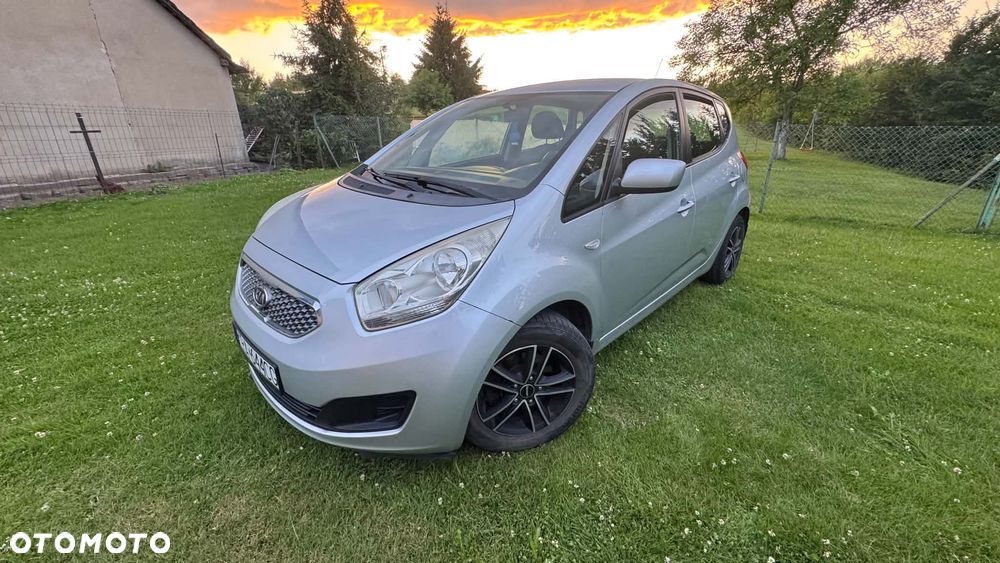 Kia Venga 1.4 CRDi L - 1