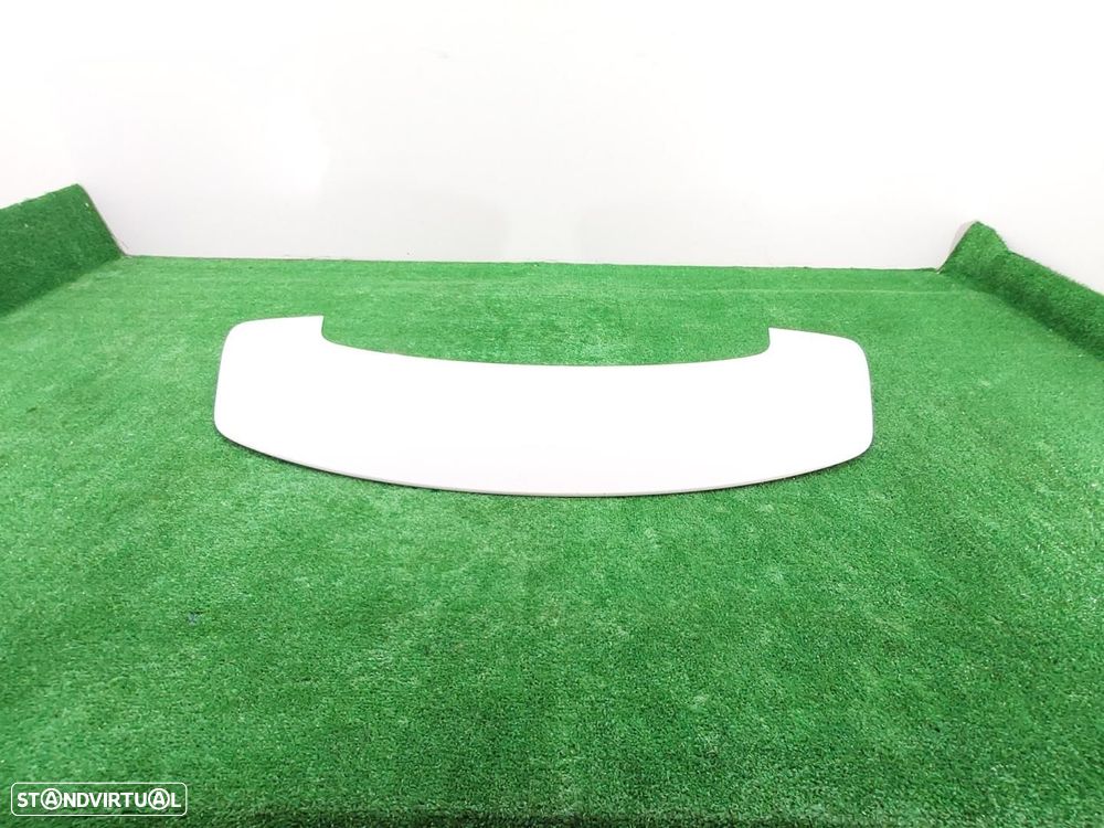 ALERON TRASEIRO TOYOTA AVENSIS - 1